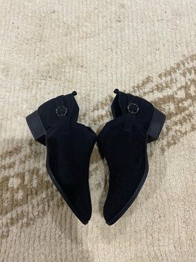 C EST. 1946 Womens Black Suede Ankle Booties with Side Buckle